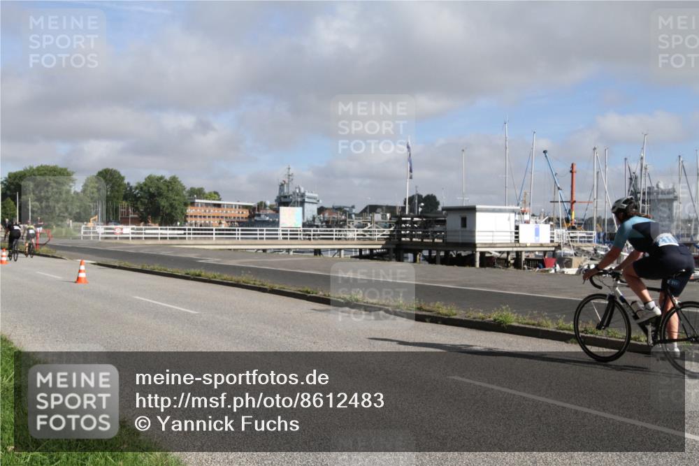 17.08.2025 - KN Förde Triathlon 2025 Yannick Fuchs http://msf.ph/oto/8612483 17.08.2025 09:29:44 Radfahren 108, 110, 136, 179, 196, 205, 211 meine-sportfotos.de