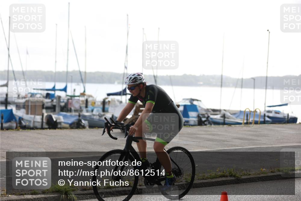 17.08.2025 - KN Förde Triathlon 2025 Yannick Fuchs http://msf.ph/oto/8612514 17.08.2025 10:03:44 Radfahren 160, 172, 207, 254, 149, 172, 221, 242, 254 meine-sportfotos.de