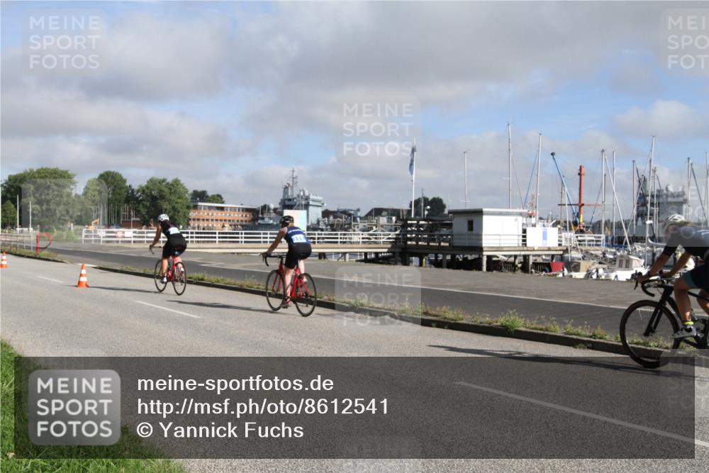 17.08.2025 - KN Förde Triathlon 2025 Yannick Fuchs http://msf.ph/oto/8612541 17.08.2025 09:31:02 Radfahren 102, 107, 111, 208, 212, 223 meine-sportfotos.de