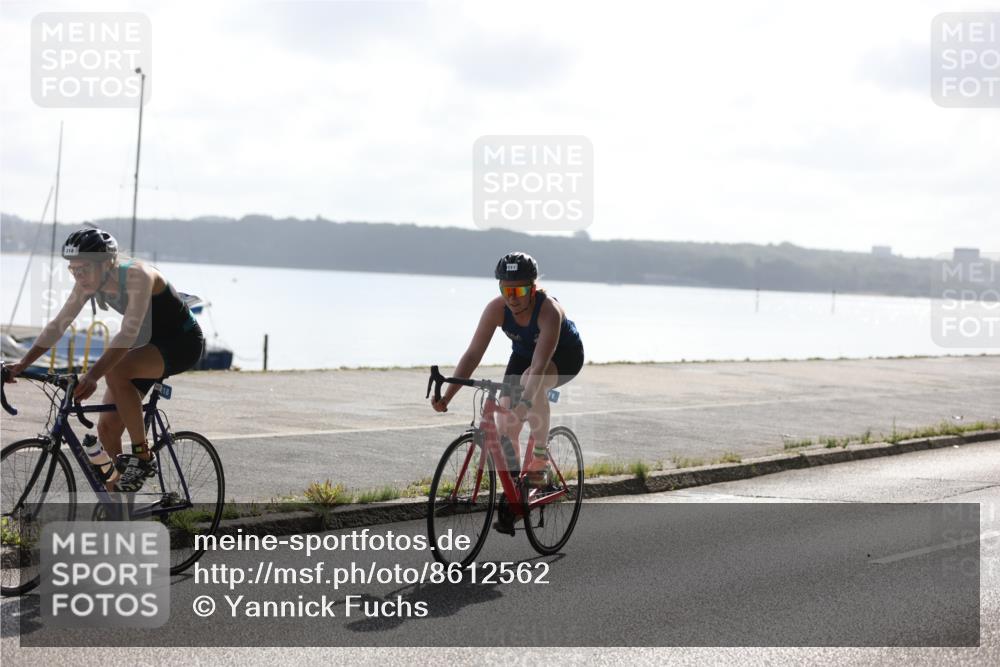 17.08.2025 - KN Förde Triathlon 2025 Yannick Fuchs http://msf.ph/oto/8612562 17.08.2025 10:04:14 Radfahren 111, 196, 211, 218, 224, 234, 211 meine-sportfotos.de