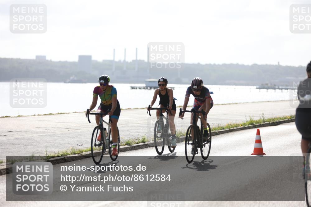 17.08.2025 - KN Förde Triathlon 2025 Yannick Fuchs http://msf.ph/oto/8612584 17.08.2025 10:04:28 Radfahren 182, 184, 188 meine-sportfotos.de