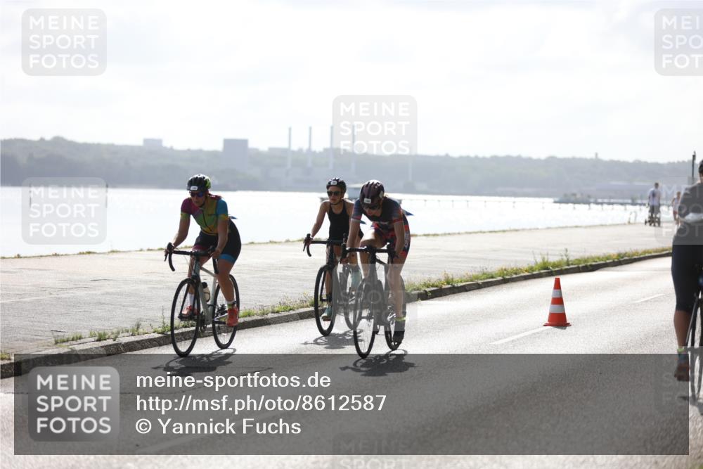 17.08.2025 - KN Förde Triathlon 2025 Yannick Fuchs http://msf.ph/oto/8612587 17.08.2025 10:04:29 Radfahren 182, 184, 188 meine-sportfotos.de
