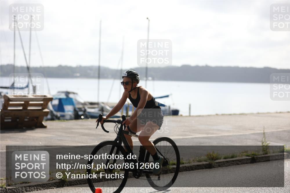 17.08.2025 - KN Förde Triathlon 2025 Yannick Fuchs http://msf.ph/oto/8612606 17.08.2025 10:04:31 Radfahren 176, 182, 184, 188 meine-sportfotos.de