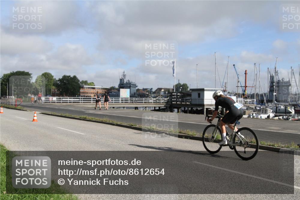 17.08.2025 - KN Förde Triathlon 2025 Yannick Fuchs http://msf.ph/oto/8612654 17.08.2025 09:32:37 Radfahren 130, 138, 162, 242, 243 meine-sportfotos.de
