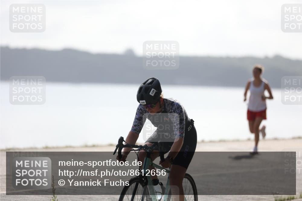 17.08.2025 - KN Förde Triathlon 2025 Yannick Fuchs http://msf.ph/oto/8612656 17.08.2025 10:04:47 Radfahren 156, 216, 231, 170, 176 meine-sportfotos.de