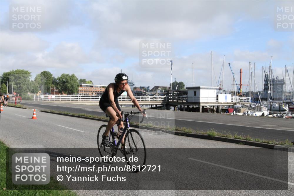 17.08.2025 - KN Förde Triathlon 2025 Yannick Fuchs http://msf.ph/oto/8612721 17.08.2025 09:32:56 Radfahren 102, 104, 111, 126, 133, 152, 197, 198, 208, 212, 216, 218 meine-sportfotos.de