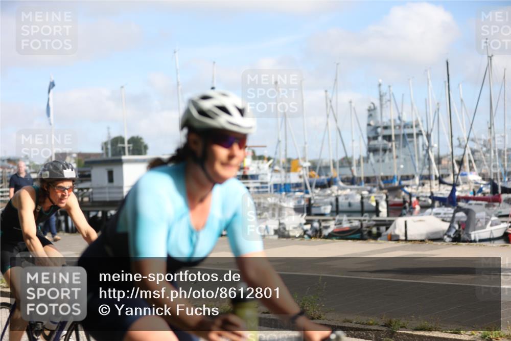 17.08.2025 - KN Förde Triathlon 2025 Yannick Fuchs http://msf.ph/oto/8612801 17.08.2025 10:06:03 Radfahren 111, 131, 167, 196, 199, 211, 218, 244, 111, 174, 234 meine-sportfotos.de
