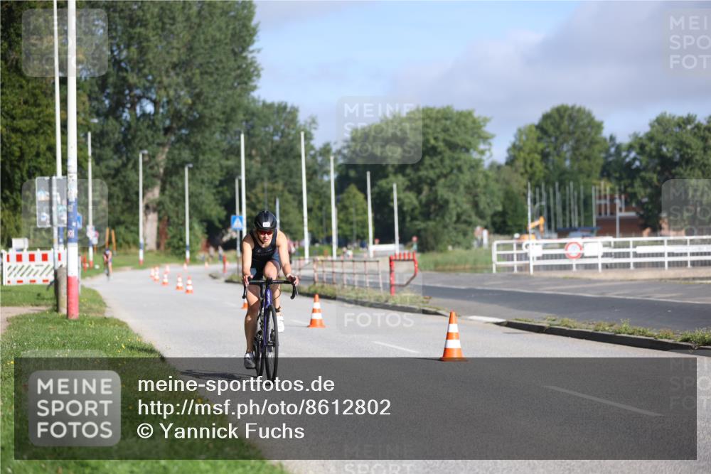 17.08.2025 - KN Förde Triathlon 2025 Yannick Fuchs http://msf.ph/oto/8612802 17.08.2025 09:16:14 Radfahren 115, 252 meine-sportfotos.de