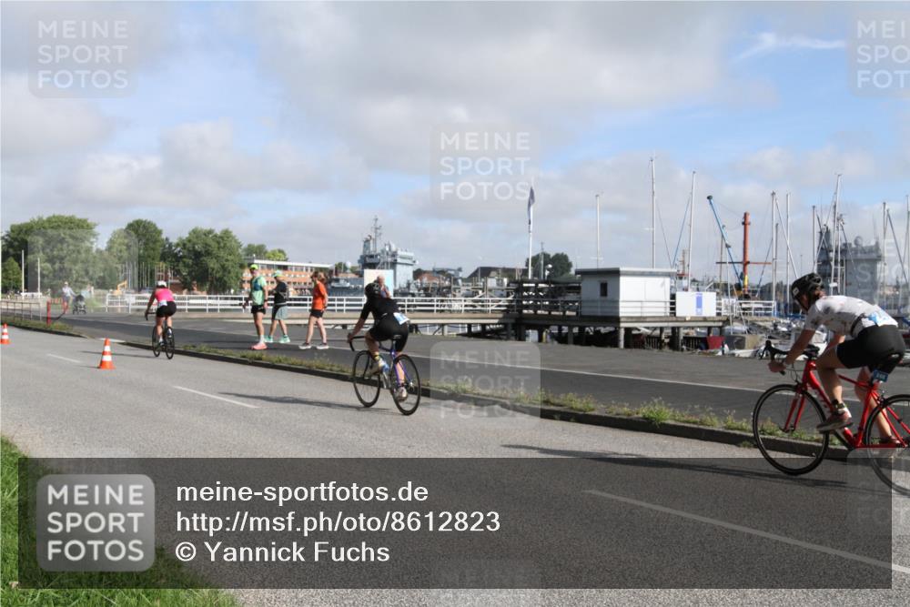 17.08.2025 - KN Förde Triathlon 2025 Yannick Fuchs http://msf.ph/oto/8612823 17.08.2025 09:33:54 Radfahren 135, 142, 171, 249 meine-sportfotos.de