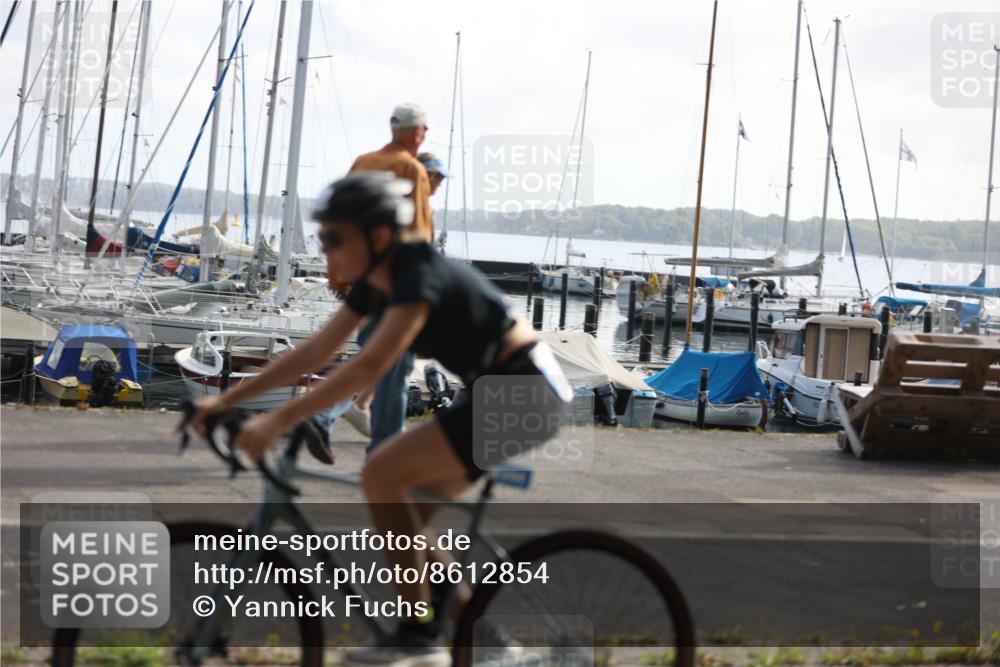 17.08.2025 - KN Förde Triathlon 2025 Yannick Fuchs http://msf.ph/oto/8612854 17.08.2025 10:06:13 Radfahren 188, 199, 244, 167, 196 meine-sportfotos.de