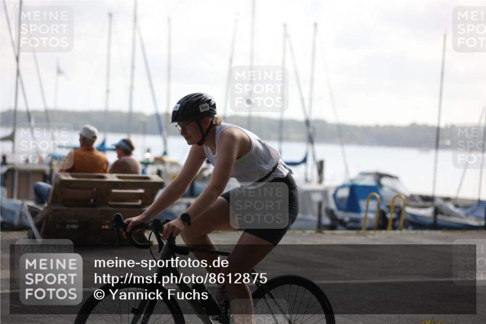 17.08.2025 - KN Förde Triathlon 2025 Yannick Fuchs http://msf.ph/oto/8612875 17.08.2025 10:06:25 Radfahren 184, 188, 212, 230, 188 meine-sportfotos.de