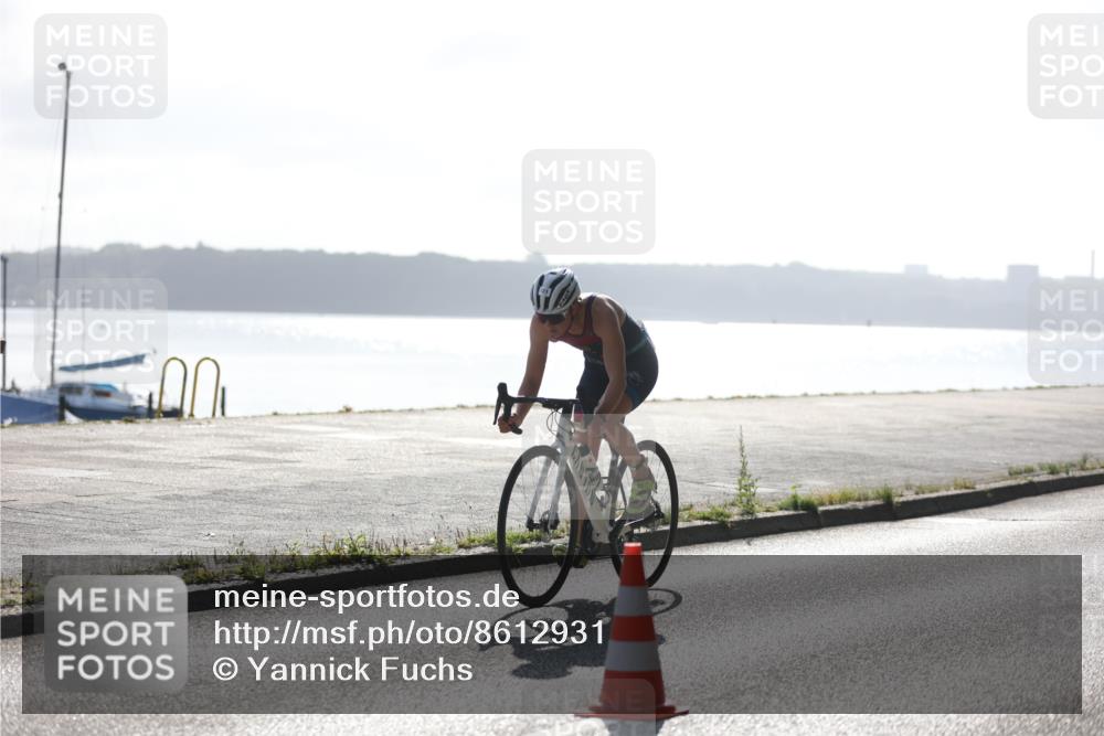 17.08.2025 - KN Förde Triathlon 2025 Yannick Fuchs http://msf.ph/oto/8612931 17.08.2025 09:16:46 Radfahren 105, 121, 105 meine-sportfotos.de