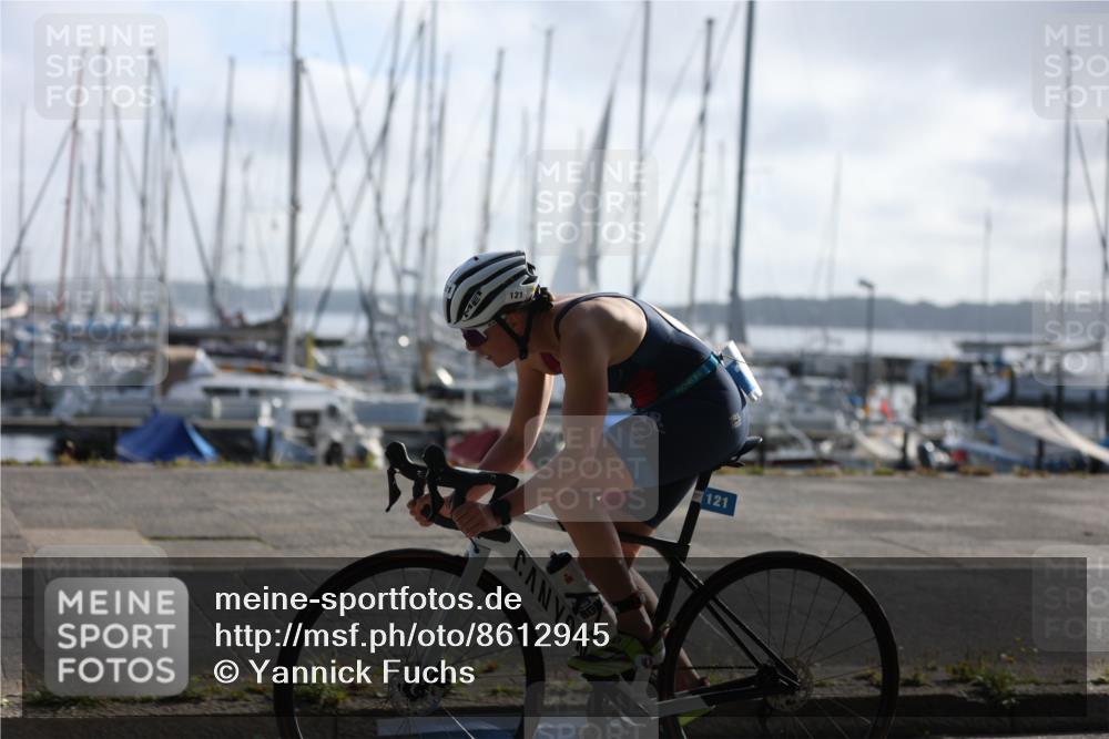 17.08.2025 - KN Förde Triathlon 2025 Yannick Fuchs http://msf.ph/oto/8612945 17.08.2025 09:16:47 Radfahren 121, 105 meine-sportfotos.de