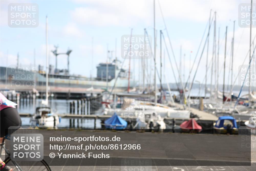 17.08.2025 - KN Förde Triathlon 2025 Yannick Fuchs http://msf.ph/oto/8612966 17.08.2025 10:07:40 Radfahren 195, 201, 235, 243, 235 meine-sportfotos.de