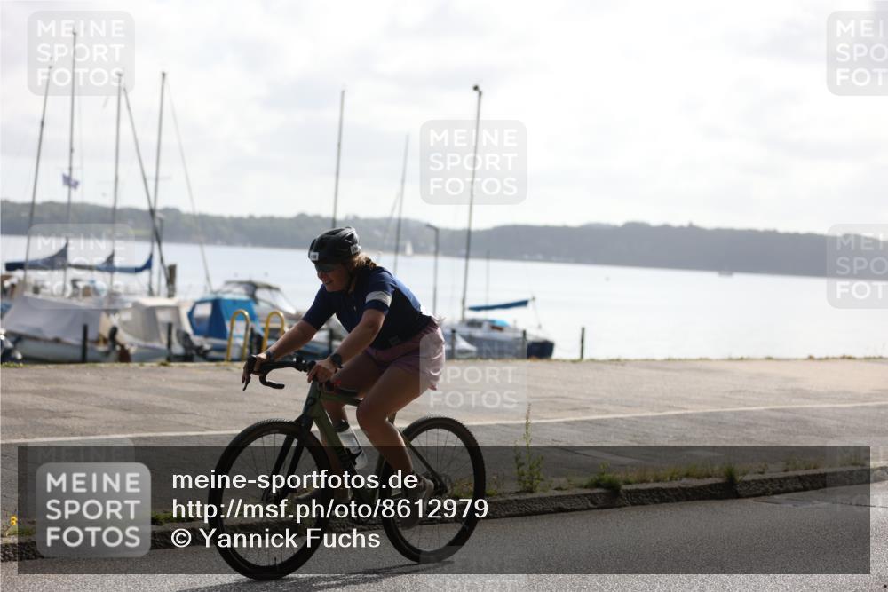 17.08.2025 - KN Förde Triathlon 2025 Yannick Fuchs http://msf.ph/oto/8612979 17.08.2025 10:07:42 Radfahren 195, 201, 235, 243 meine-sportfotos.de