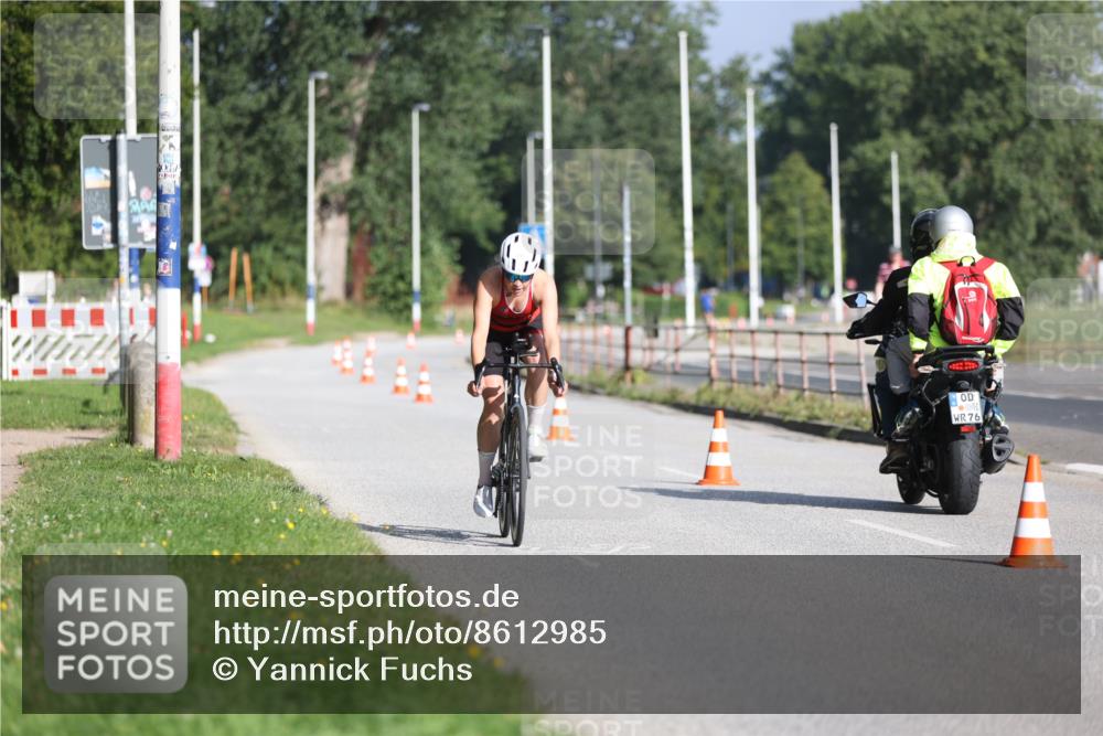 17.08.2025 - KN Förde Triathlon 2025 Yannick Fuchs http://msf.ph/oto/8612985 17.08.2025 09:17:21 Radfahren 101, 108, 109, 113, 106, 110 meine-sportfotos.de