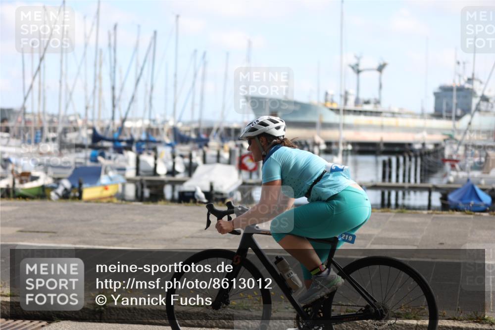 17.08.2025 - KN Förde Triathlon 2025 Yannick Fuchs http://msf.ph/oto/8613012 17.08.2025 10:08:09 Radfahren 167, 219, 244, 174 meine-sportfotos.de