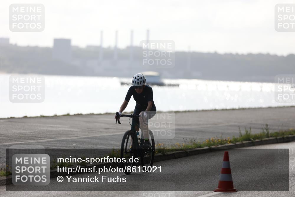17.08.2025 - KN Förde Triathlon 2025 Yannick Fuchs http://msf.ph/oto/8613021 17.08.2025 10:08:29 Radfahren 190, 199, 212, 230 meine-sportfotos.de