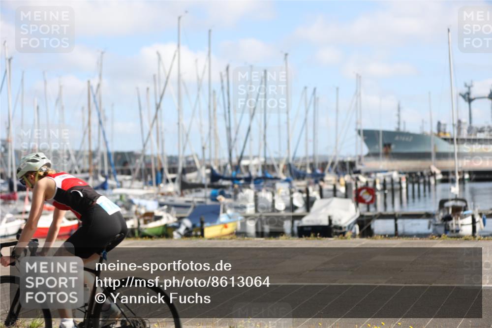 17.08.2025 - KN Förde Triathlon 2025 Yannick Fuchs http://msf.ph/oto/8613064 17.08.2025 10:09:41 Radfahren 171, 195, 201, 225, 235, 235, 243 meine-sportfotos.de