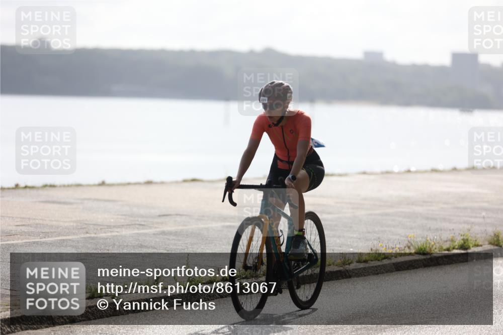17.08.2025 - KN Förde Triathlon 2025 Yannick Fuchs http://msf.ph/oto/8613067 17.08.2025 10:09:49 Radfahren 225, 195, 201 meine-sportfotos.de