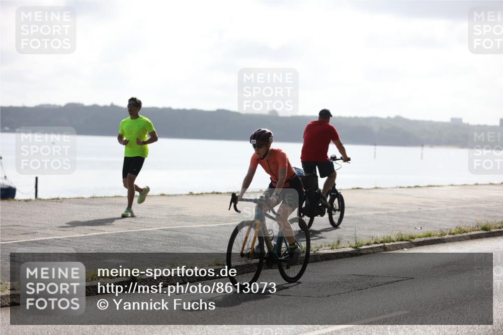 17.08.2025 - KN Förde Triathlon 2025 Yannick Fuchs http://msf.ph/oto/8613073 17.08.2025 10:09:50 Radfahren 225, 195, 201 meine-sportfotos.de