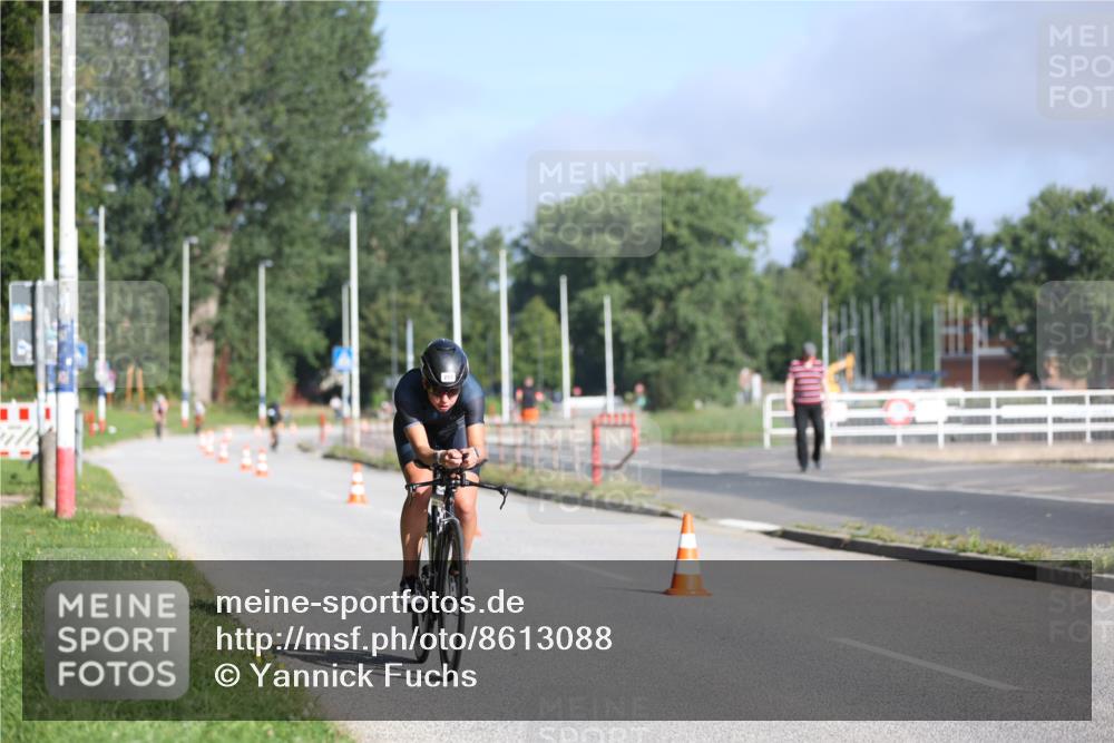 17.08.2025 - KN Förde Triathlon 2025 Yannick Fuchs http://msf.ph/oto/8613088 17.08.2025 09:18:01 Radfahren 119, 253 meine-sportfotos.de