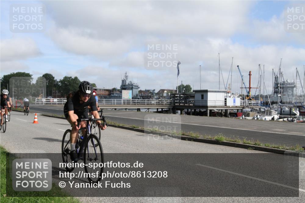 17.08.2025 - KN Förde Triathlon 2025 Yannick Fuchs http://msf.ph/oto/8613208 17.08.2025 09:39:36 Radfahren 109, 113, 117, 157, 158, 161, 228 meine-sportfotos.de