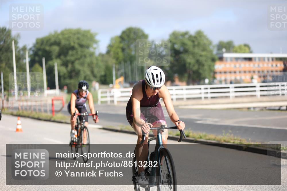 17.08.2025 - KN Förde Triathlon 2025 Yannick Fuchs http://msf.ph/oto/8613282 17.08.2025 09:19:05 Radfahren 108, 109, 113, 116, 110 meine-sportfotos.de