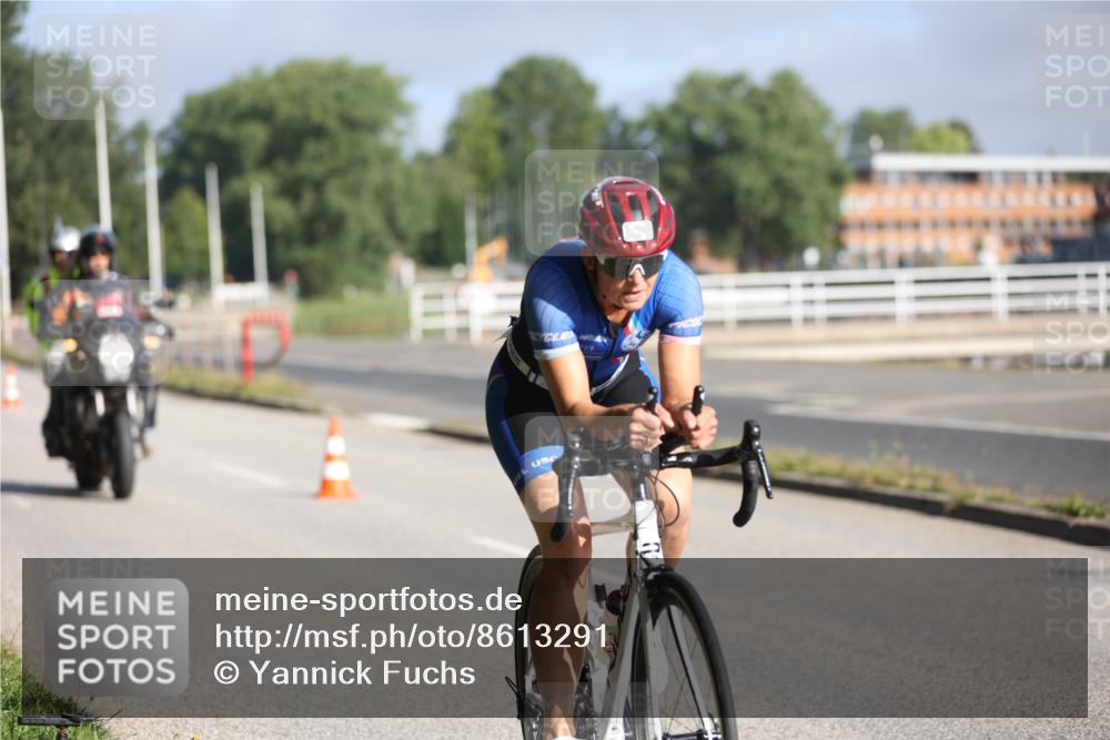 17.08.2025 - KN Förde Triathlon 2025 Yannick Fuchs http://msf.ph/oto/8613291 17.08.2025 09:19:06 Radfahren 108, 109, 113, 116, 110 meine-sportfotos.de