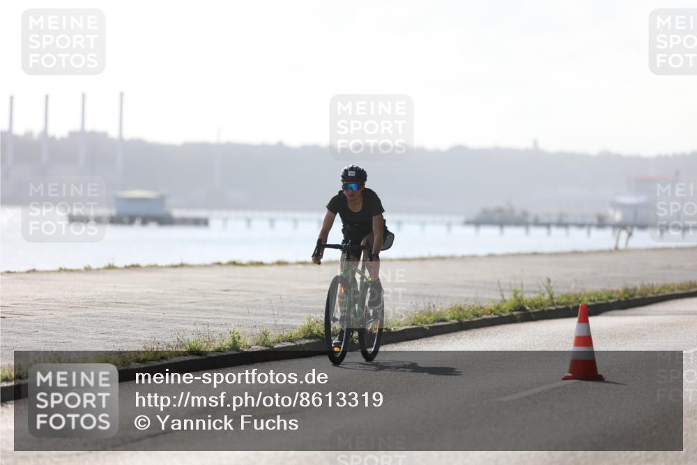 17.08.2025 - KN Förde Triathlon 2025 Yannick Fuchs http://msf.ph/oto/8613319 17.08.2025 09:19:21 Radfahren 102, 136 meine-sportfotos.de