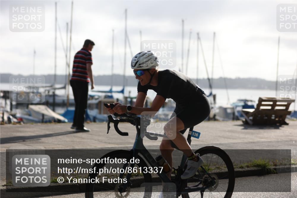 17.08.2025 - KN Förde Triathlon 2025 Yannick Fuchs http://msf.ph/oto/8613337 17.08.2025 09:19:26 Radfahren 102, 114, 136, 102 meine-sportfotos.de