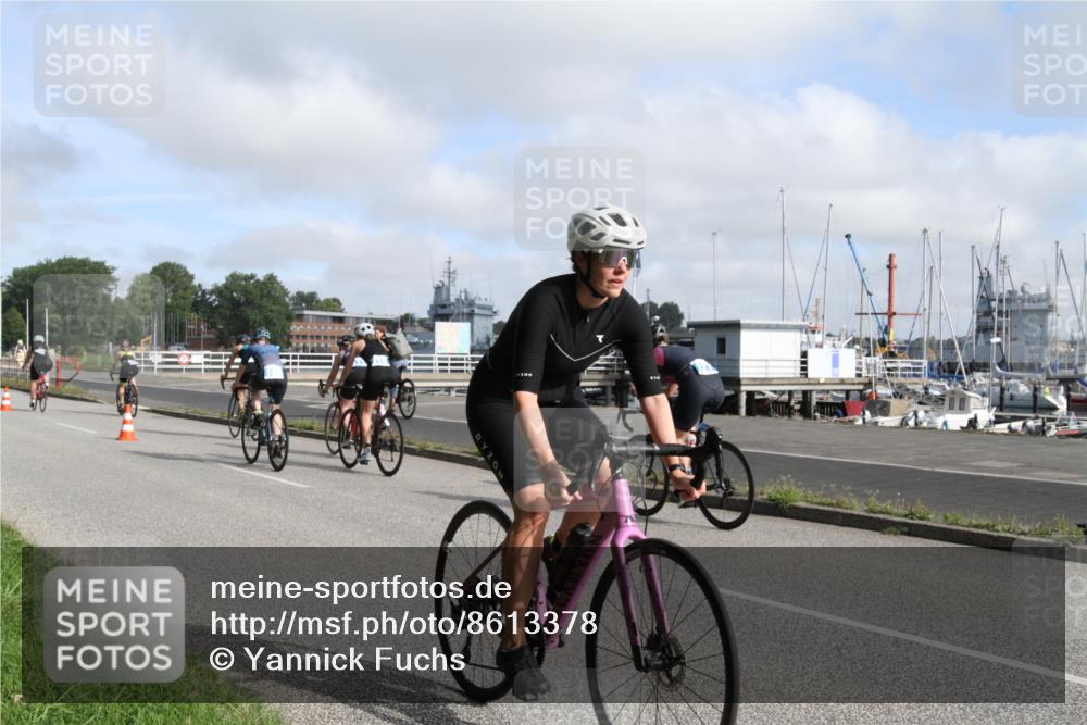 17.08.2025 - KN Förde Triathlon 2025 Yannick Fuchs http://msf.ph/oto/8613378 17.08.2025 09:42:11 Radfahren 111, 125, 127, 148, 174, 186, 202, 205, 208, 215, 218, 219, 242 meine-sportfotos.de