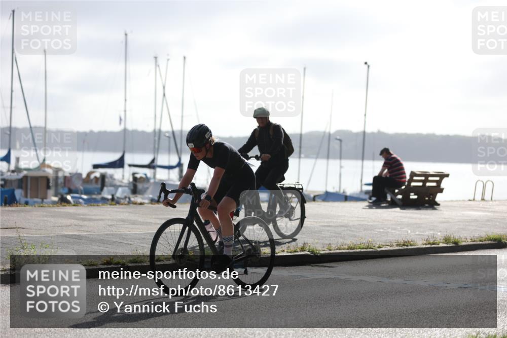 17.08.2025 - KN Förde Triathlon 2025 Yannick Fuchs http://msf.ph/oto/8613427 17.08.2025 09:20:32 Radfahren 120, 126, 127, 198, 125, 198 meine-sportfotos.de