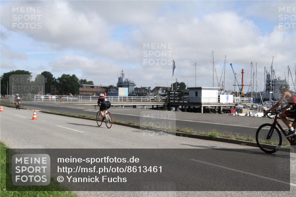 17.08.2025 - KN Förde Triathlon 2025 Yannick Fuchs http://msf.ph/oto/8613461 17.08.2025 09:43:37 Radfahren 130, 152, 190, 235, 237, 253 meine-sportfotos.de