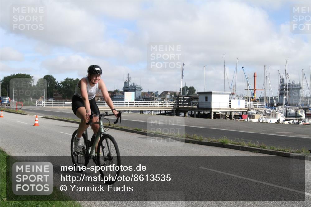 17.08.2025 - KN Förde Triathlon 2025 Yannick Fuchs http://msf.ph/oto/8613535 17.08.2025 09:44:48 Radfahren 150, 200, 201, 212, 230, 252 meine-sportfotos.de