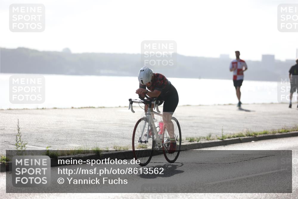 17.08.2025 - KN Förde Triathlon 2025 Yannick Fuchs http://msf.ph/oto/8613562 17.08.2025 09:21:55 Radfahren 142, 147, 152 meine-sportfotos.de