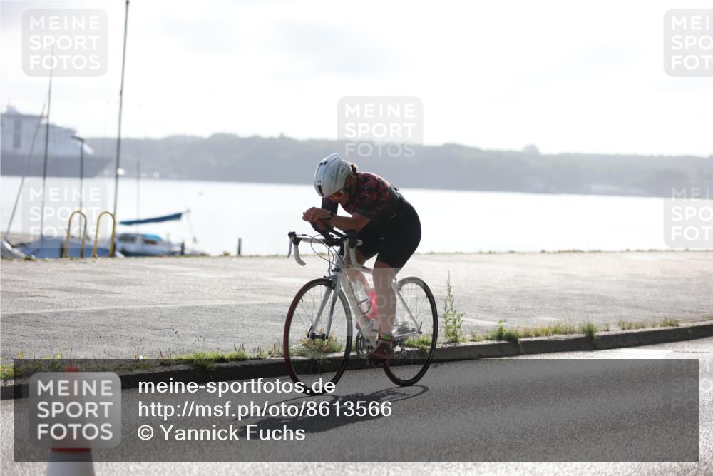 17.08.2025 - KN Förde Triathlon 2025 Yannick Fuchs http://msf.ph/oto/8613566 17.08.2025 09:21:56 Radfahren 142, 147, 152 meine-sportfotos.de