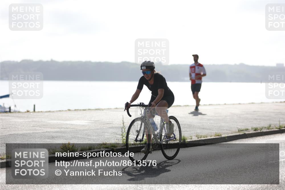 17.08.2025 - KN Förde Triathlon 2025 Yannick Fuchs http://msf.ph/oto/8613576 17.08.2025 09:21:59 Radfahren 142, 147, 151, 152 meine-sportfotos.de