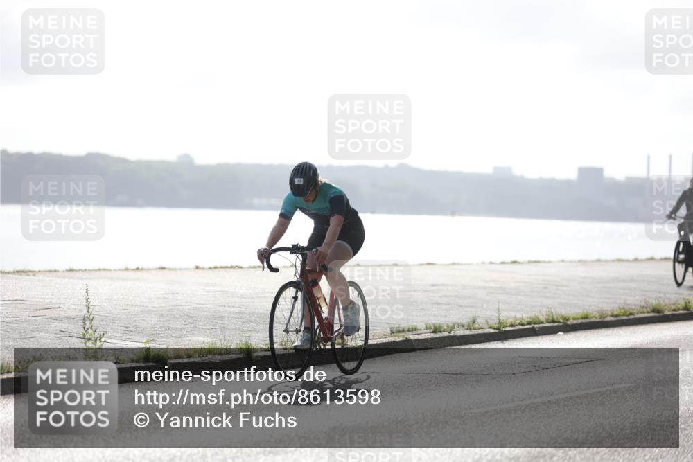 17.08.2025 - KN Förde Triathlon 2025 Yannick Fuchs http://msf.ph/oto/8613598 17.08.2025 09:22:06 Radfahren 135, 145, 146, 151, 198, 142, 147 meine-sportfotos.de