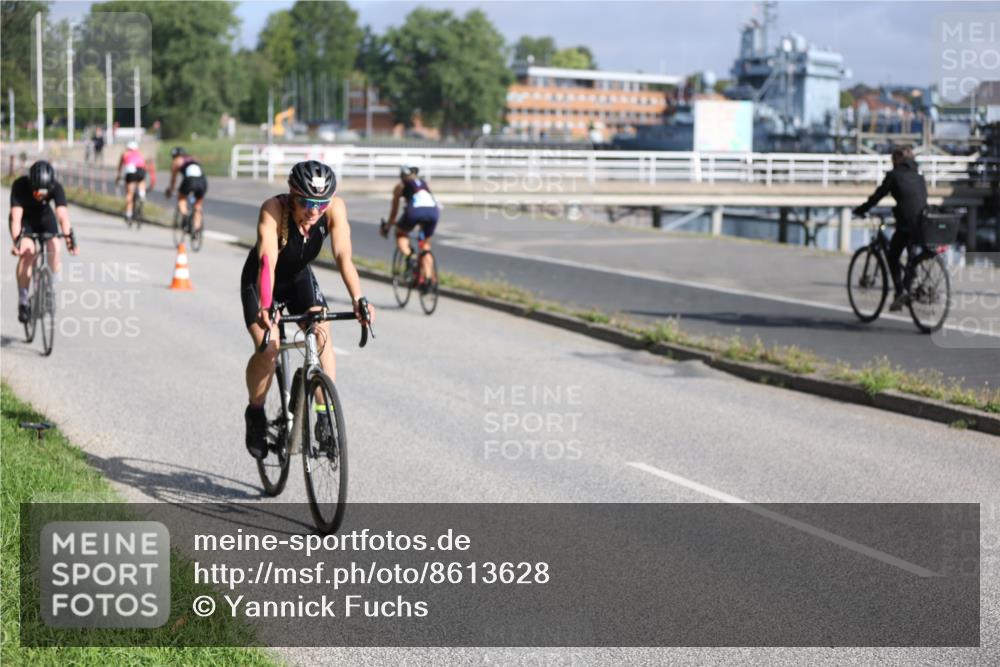 17.08.2025 - KN Förde Triathlon 2025 Yannick Fuchs http://msf.ph/oto/8613628 17.08.2025 09:22:16 Radfahren 126, 127, 198, 135, 145, 146 meine-sportfotos.de