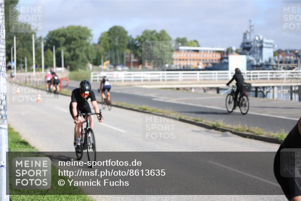 17.08.2025 - KN Förde Triathlon 2025 Yannick Fuchs http://msf.ph/oto/8613635 17.08.2025 09:22:17 Radfahren 126, 127, 198, 135, 145, 146 meine-sportfotos.de