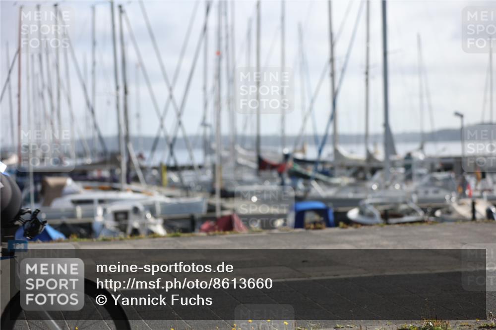 17.08.2025 - KN Förde Triathlon 2025 Yannick Fuchs http://msf.ph/oto/8613660 17.08.2025 09:22:29 Radfahren 104, 148, 150, 127 meine-sportfotos.de