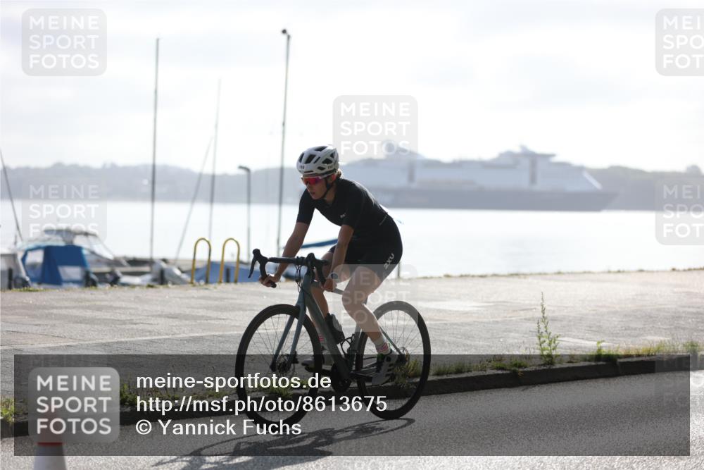 17.08.2025 - KN Förde Triathlon 2025 Yannick Fuchs http://msf.ph/oto/8613675 17.08.2025 09:22:38 Radfahren 128, 143, 150, 162, 148 meine-sportfotos.de