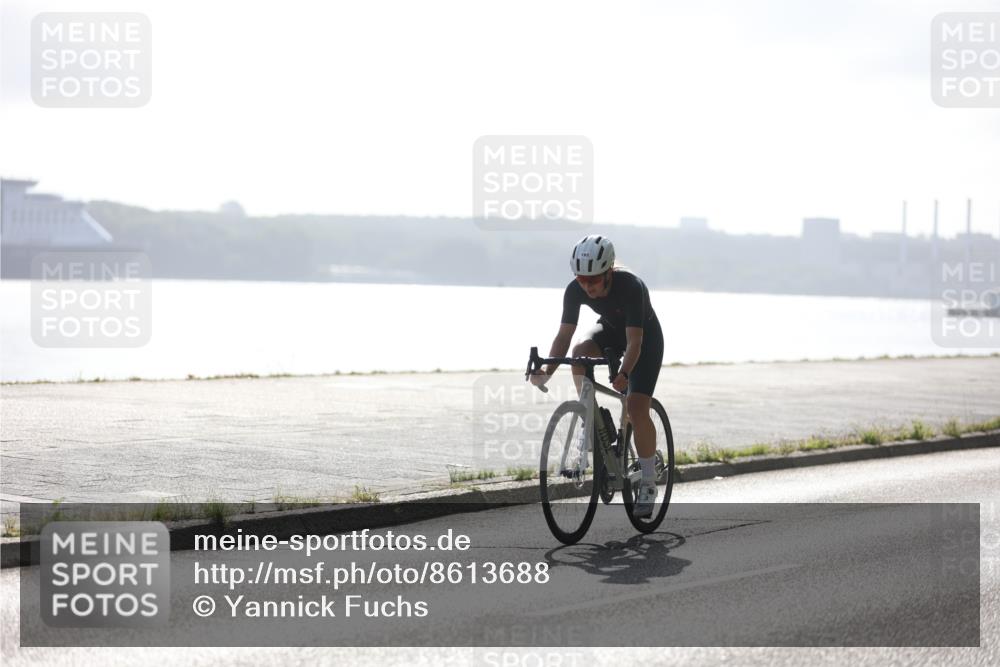 17.08.2025 - KN Förde Triathlon 2025 Yannick Fuchs http://msf.ph/oto/8613688 17.08.2025 09:22:41 Radfahren 128, 143, 150, 162, 148, 150 meine-sportfotos.de