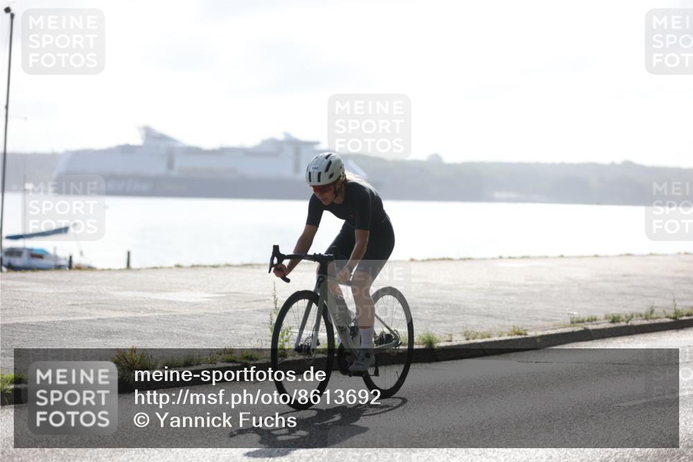 17.08.2025 - KN Förde Triathlon 2025 Yannick Fuchs http://msf.ph/oto/8613692 17.08.2025 09:22:42 Radfahren 128, 143, 162, 148, 150 meine-sportfotos.de