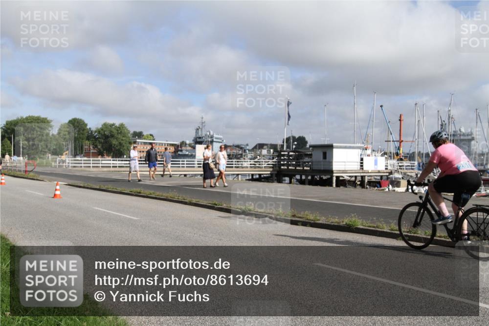 17.08.2025 - KN Förde Triathlon 2025 Yannick Fuchs http://msf.ph/oto/8613694 17.08.2025 09:48:03 Radfahren 248, 251 meine-sportfotos.de