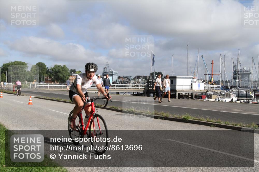 17.08.2025 - KN Förde Triathlon 2025 Yannick Fuchs http://msf.ph/oto/8613696 17.08.2025 09:48:07 Radfahren 142, 180, 249, 251 meine-sportfotos.de