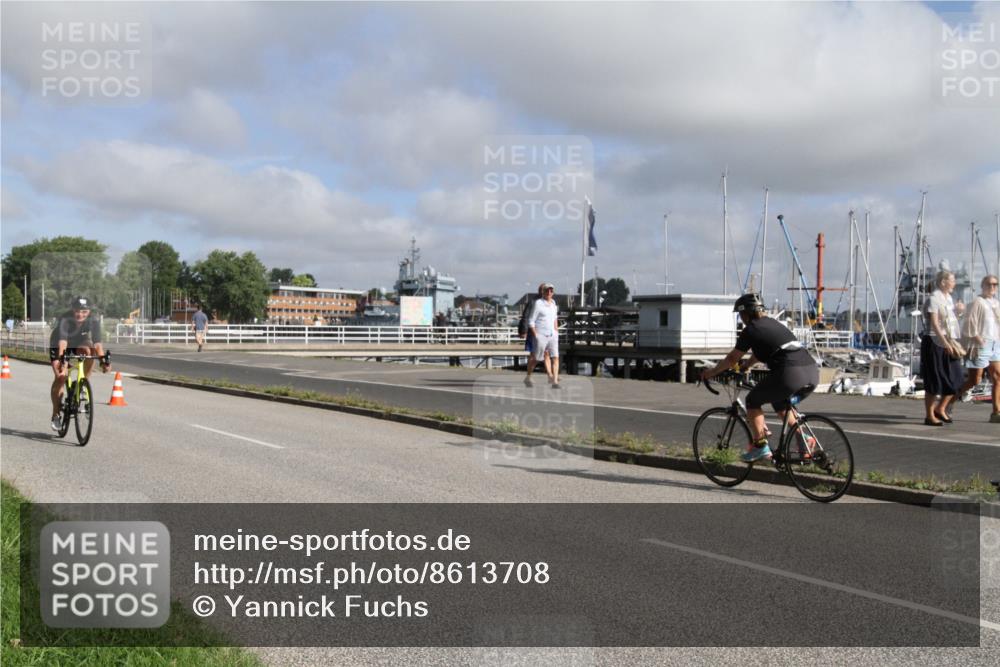 17.08.2025 - KN Förde Triathlon 2025 Yannick Fuchs http://msf.ph/oto/8613708 17.08.2025 09:48:11 Radfahren 142, 144, 180, 249 meine-sportfotos.de