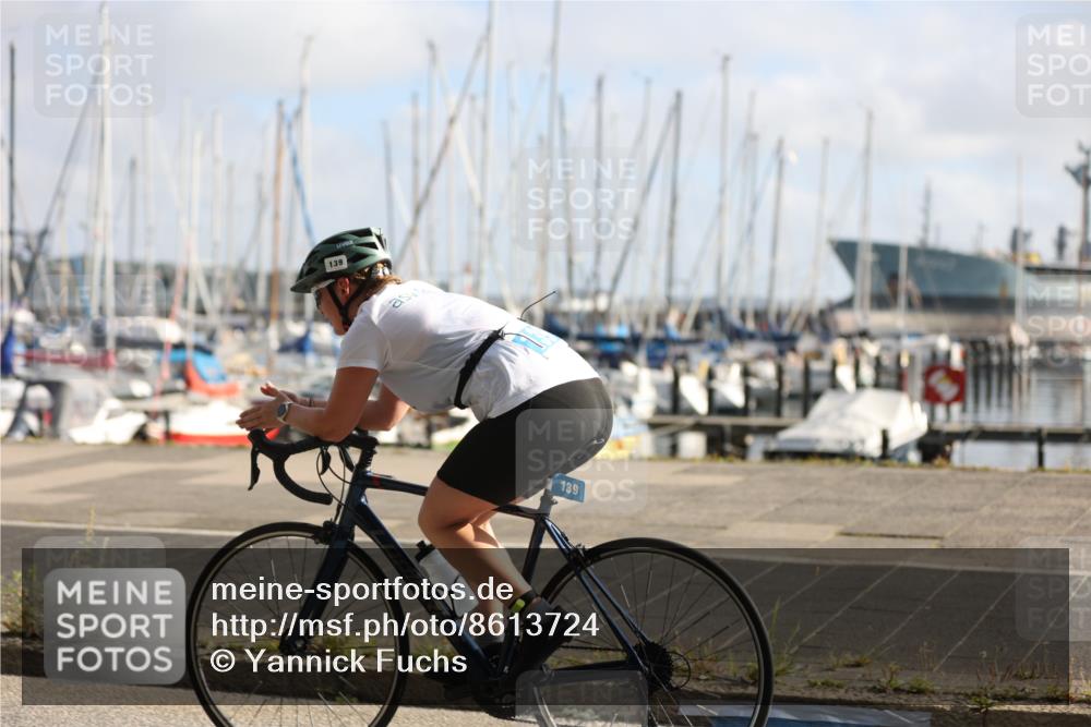 17.08.2025 - KN Förde Triathlon 2025 Yannick Fuchs http://msf.ph/oto/8613724 17.08.2025 09:22:55 Radfahren 133, 139 meine-sportfotos.de
