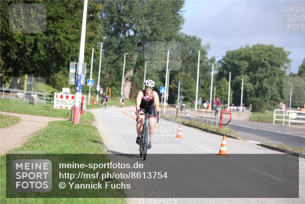 17.08.2025 - KN Förde Triathlon 2025 Yannick Fuchs http://msf.ph/oto/8613754 17.08.2025 09:23:18 Radfahren 130 meine-sportfotos.de
